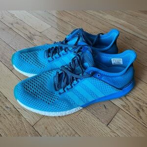 Adidas Cosmic Boost athletic shoe. Mens. Size 10.5. Used but in good shape.